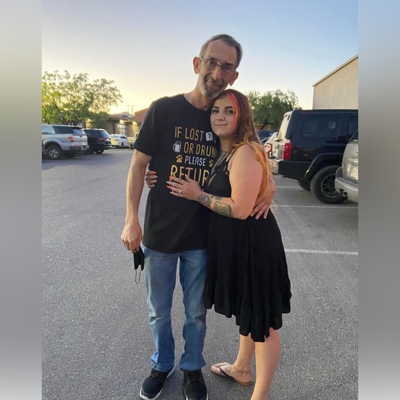 Meet your Posher, Cassandra - Picture 2 of 3